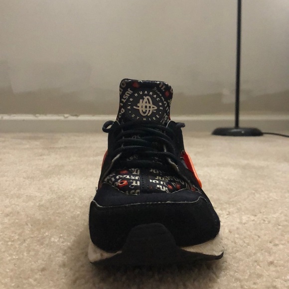 Nike Huarache - Picture 6 of 8